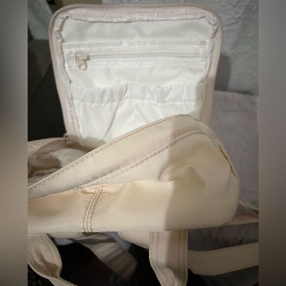 Doughnut macaroon Unicorn Series Sold out @ Anthropologie Pink Pastel Backpack - Picture 13 of 16